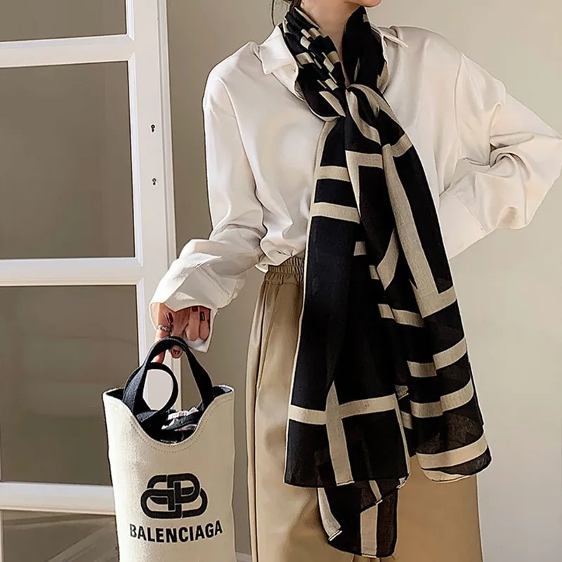 Narandu Polyester Shawls Women's Black White Stripes-2