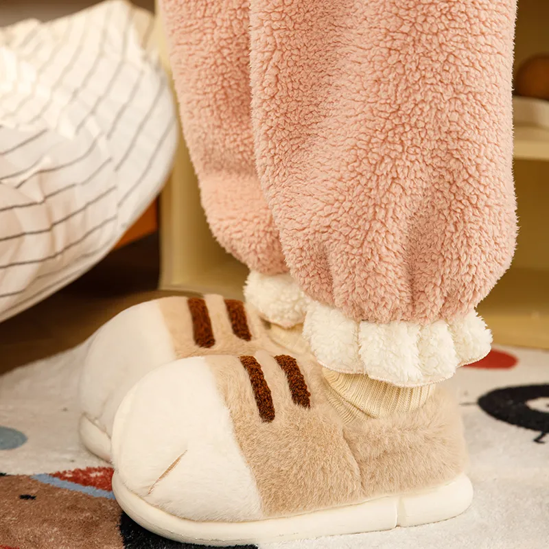 Warm edge Slippers / Home Slippers-11