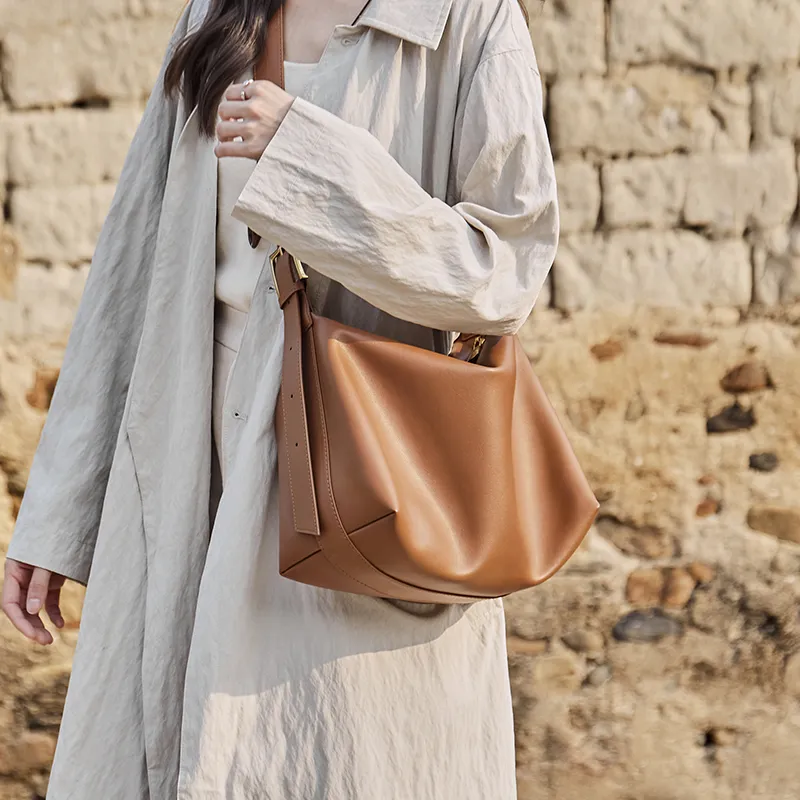 Narandu Shoulder Bags-7