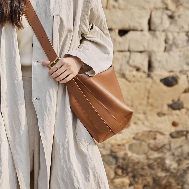 Narandu Shoulder Bags-3