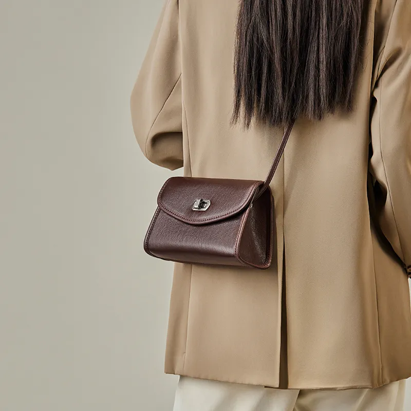 Narandu Cow Leather With Synthetic Leather Crossbody Bag Women's Vegetable Tanned Brown/Vegetable Tanned Brown-4