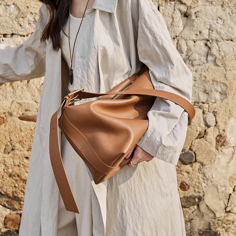 Narandu Shoulder Bags-2