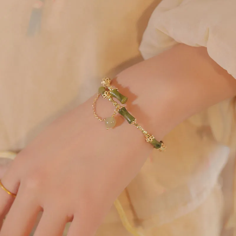 Zhen Hu Pavilion Peridot Hetian Jade Bracelets Women's Pale Greenish-White Jade-2