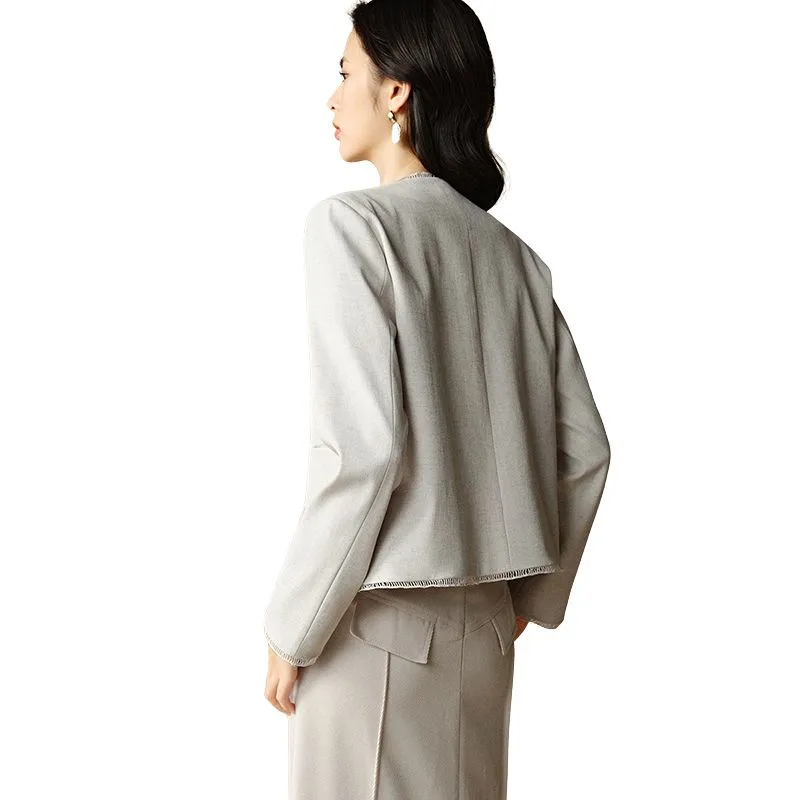 Late White Cropped Coat Women's Light Gray-3