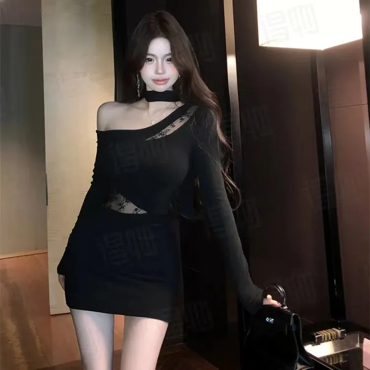 CZMO Long Sleeved Dress Women's Black-3