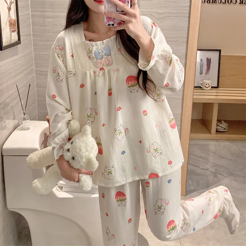 Pretty lady Women's Pajama Sets-1