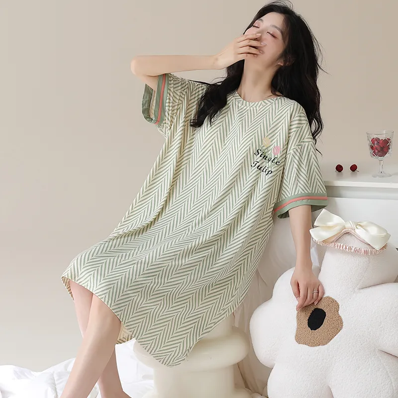 Pretty lady Women's Nightgowns-3