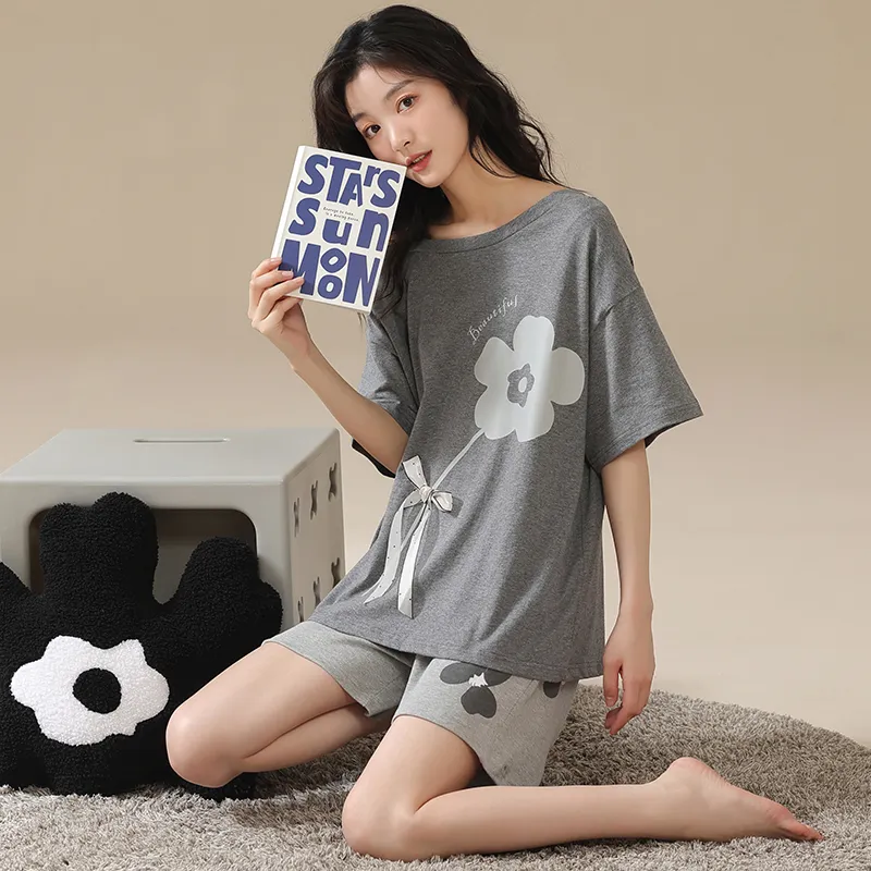 Pretty lady Women's Pajama Sets-3