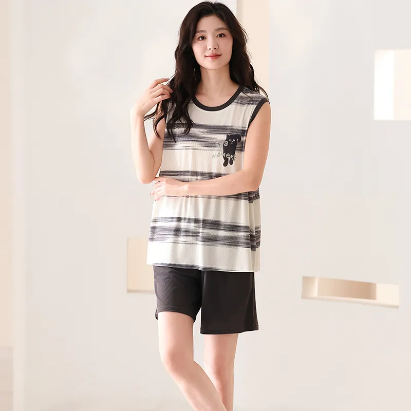 Pretty lady Women's Pajama Sets-3
