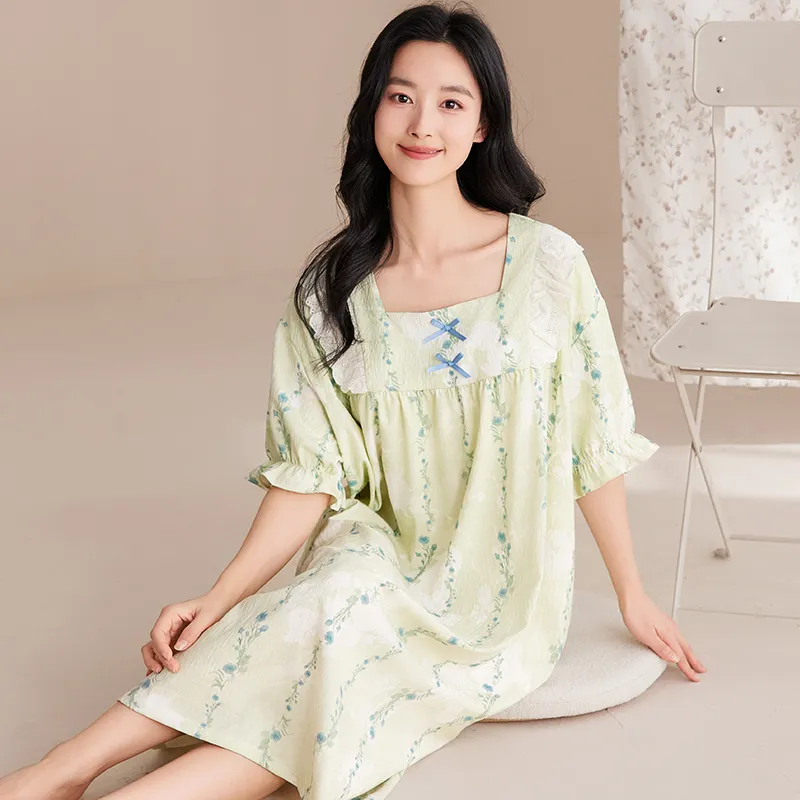 Pretty lady Women's Nightgowns-2