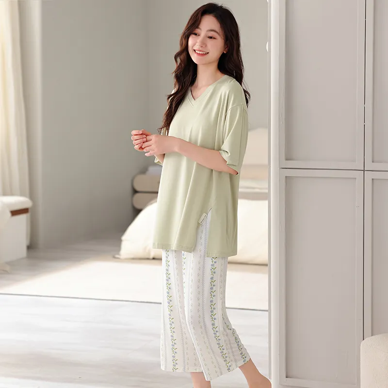 Pretty lady Women's Pajama Sets-2