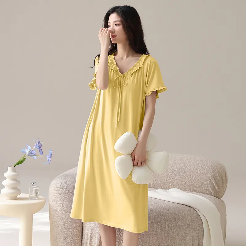 Pretty Lady Nightgown Women's Yellow-2