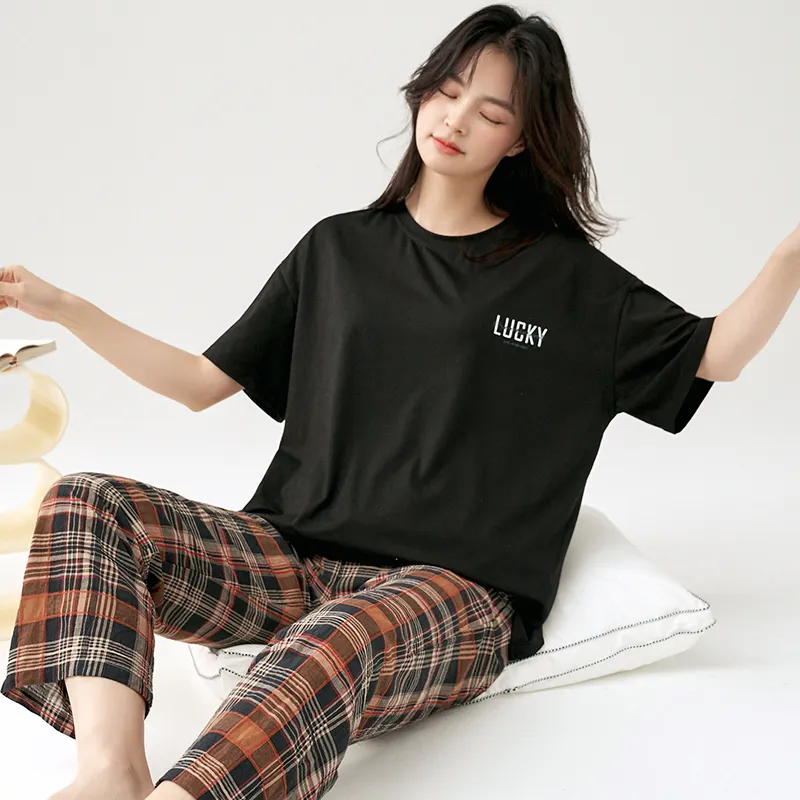 Pretty lady Women's Pajama Sets-5