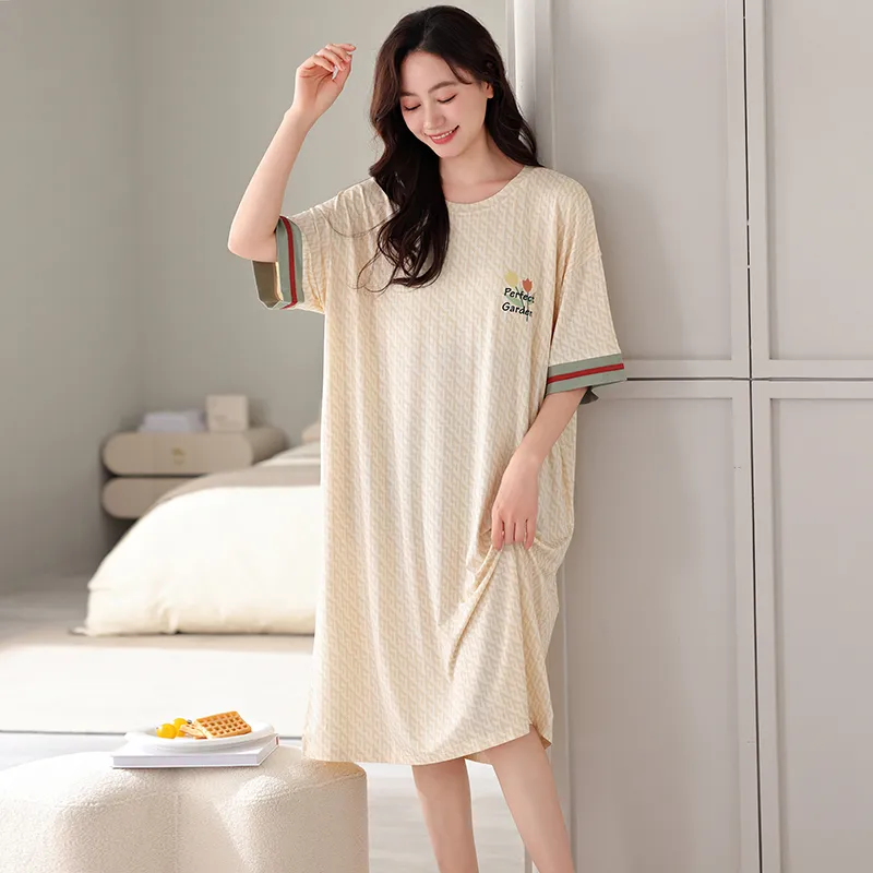 Pretty lady Women's Nightgowns-2