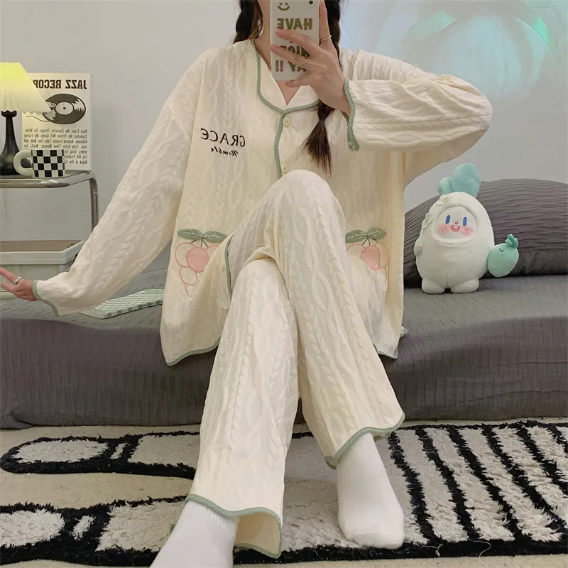 Pretty lady Women's Pajama Sets-21