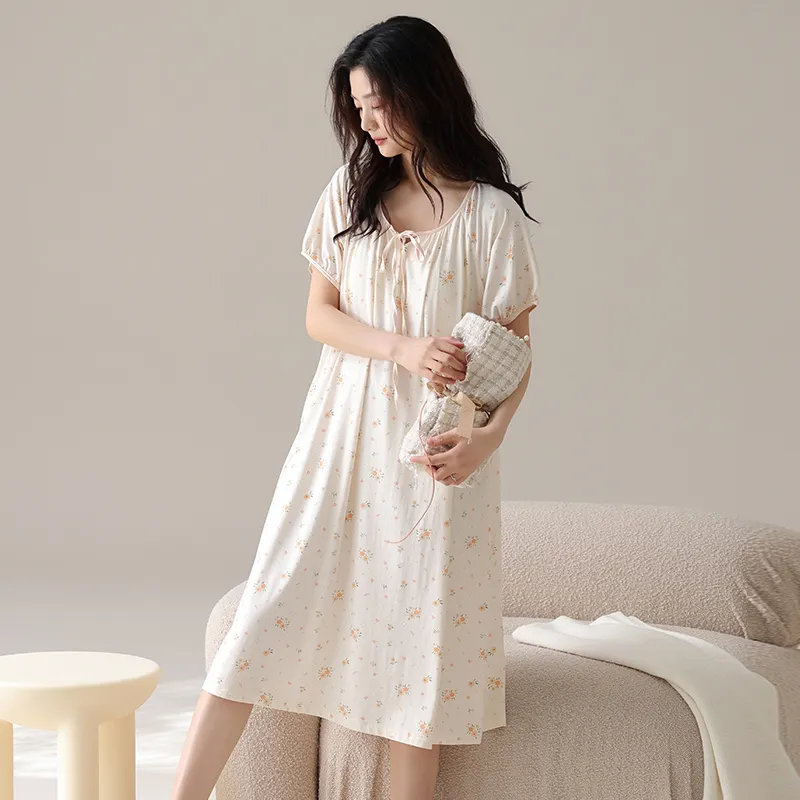 Pretty lady Women's Nightgowns-2
