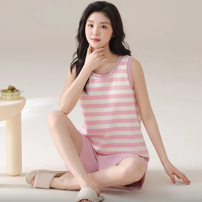 Pretty lady Women's Pajama Sets-3