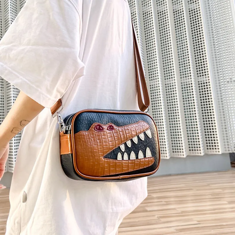 PULUWIRR PU Fanny Pack, Camera Bag, Sling Bag, Crossbody Bag, Shoulder Bag Regular Unisex Black/Brown-26