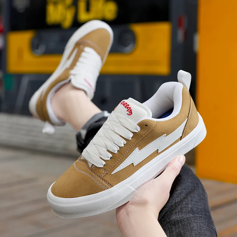 VFTS Anti Slip And Wear Resistant Height Increasing Low Top Skateboard Shoes Unisex-10