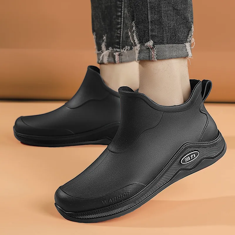 Warrior Water-Resistant Slip-Resistant Rain Boots Men's-9