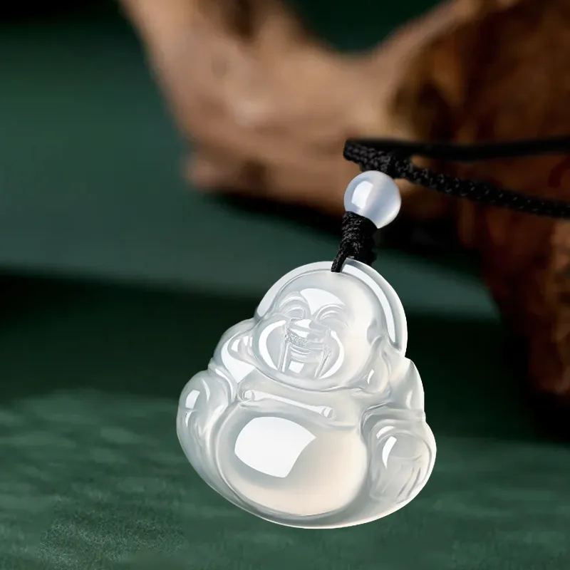 Emerald Dynasty Chalcedony Necklaces Unisex-1