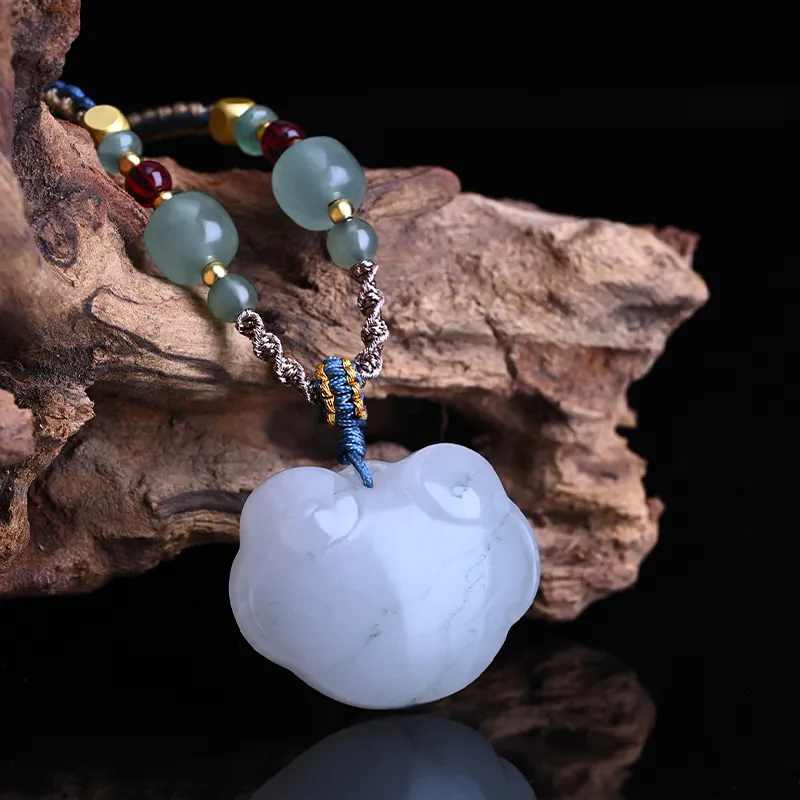 Emerald Dynasty Tianshan Jade Jade Necklaces Unisex-4