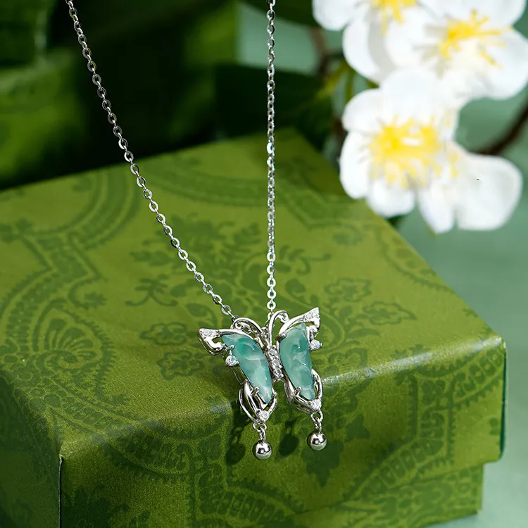 Emerald Dynasty Glutinous Jade Jadeite Necklaces Women's-3