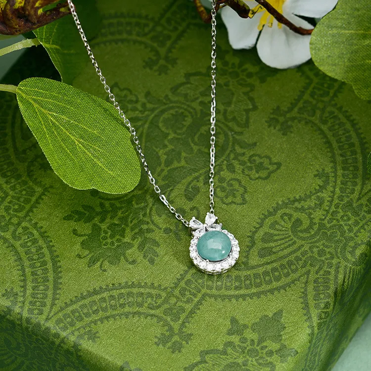 Emerald Dynasty Glutinous Jade Jadeite Necklaces Women's-1