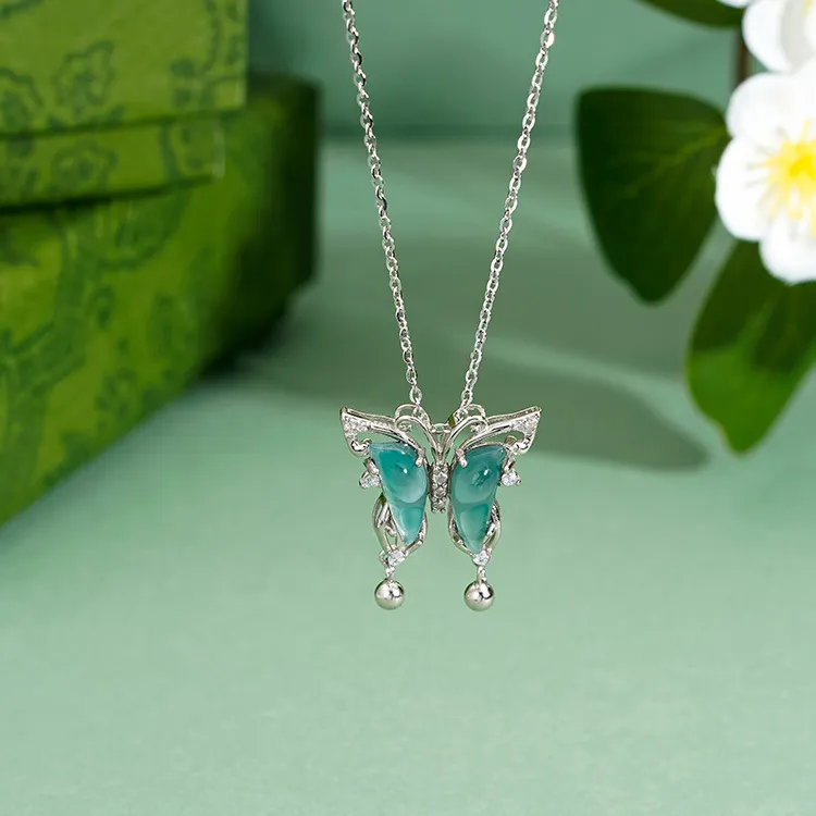 Emerald Dynasty Glutinous Jade Jadeite Necklaces Women's-2