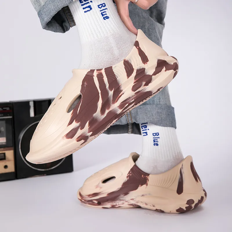 ZOVE Clogs Men-16