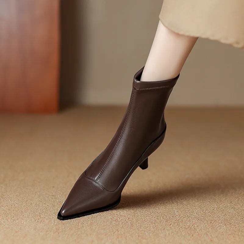 STARRO Ankle Boots Women's Black/Brown-7