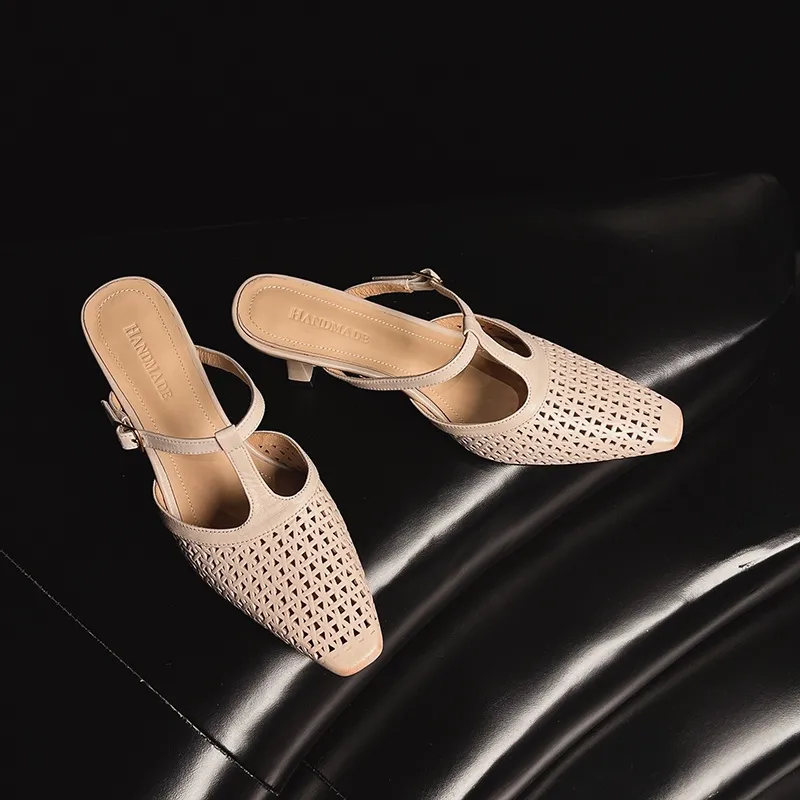 STARRO Abrasion Resistant Closed Toe Slippers Women's-1