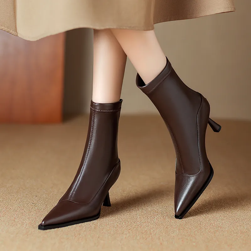 STARRO Ankle Boots Women's Black/Brown-6