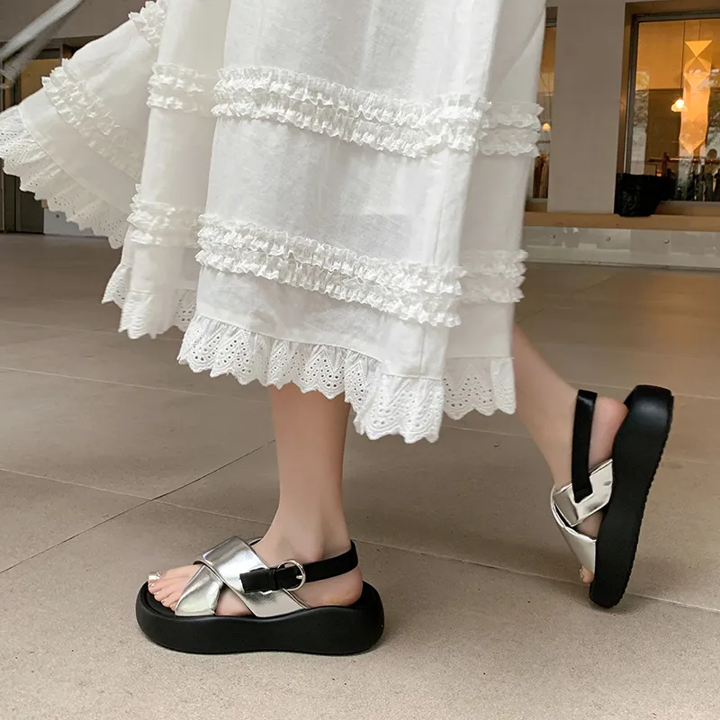 STARRO Beach Sandals Women's Black/White/Silver-19
