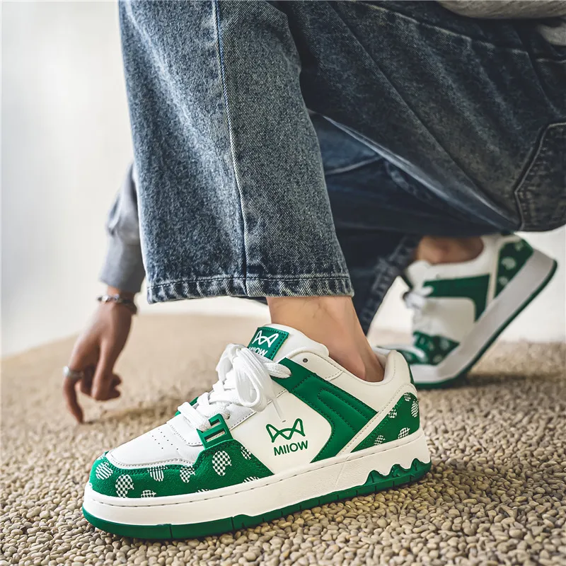 MIIOW Trend Party Series Coverage Anti-Slip Wear-Resistant Lightweight Breathable Low-Top Skateboard Shoes Unisex-36