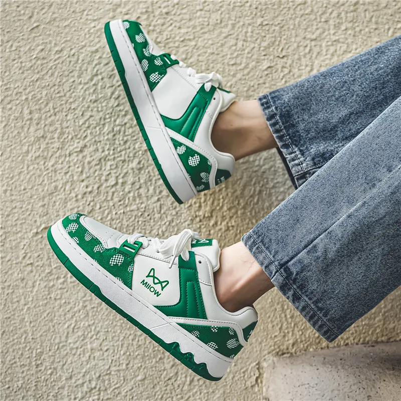 MIIOW Trend Party Series Coverage Anti-Slip Wear-Resistant Lightweight Breathable Low-Top Skateboard Shoes Unisex-32