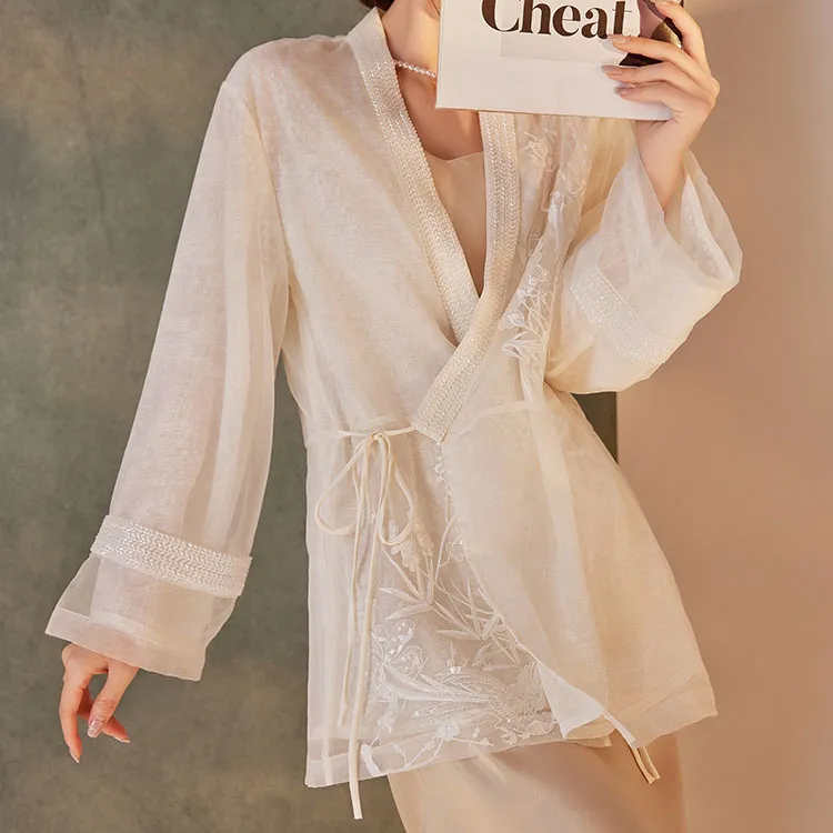 CHARM PICK Shirts Women's White-2