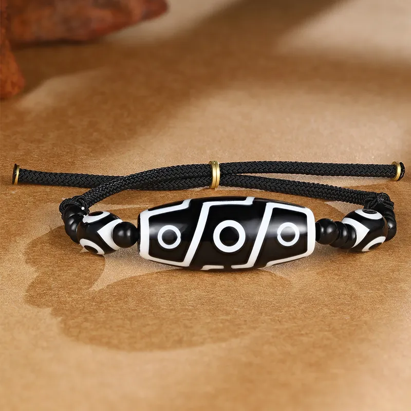 CHOW KING SANG Agate Bracelets Unisex-1