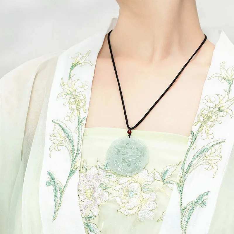 CHINA GOLD Glutinous Jade Necklaces Unisex-2