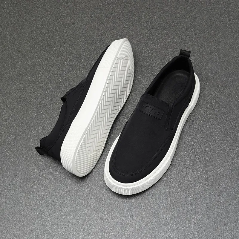 Ruomini Breathable Low Top Skateboard Shoes Men's Black-5