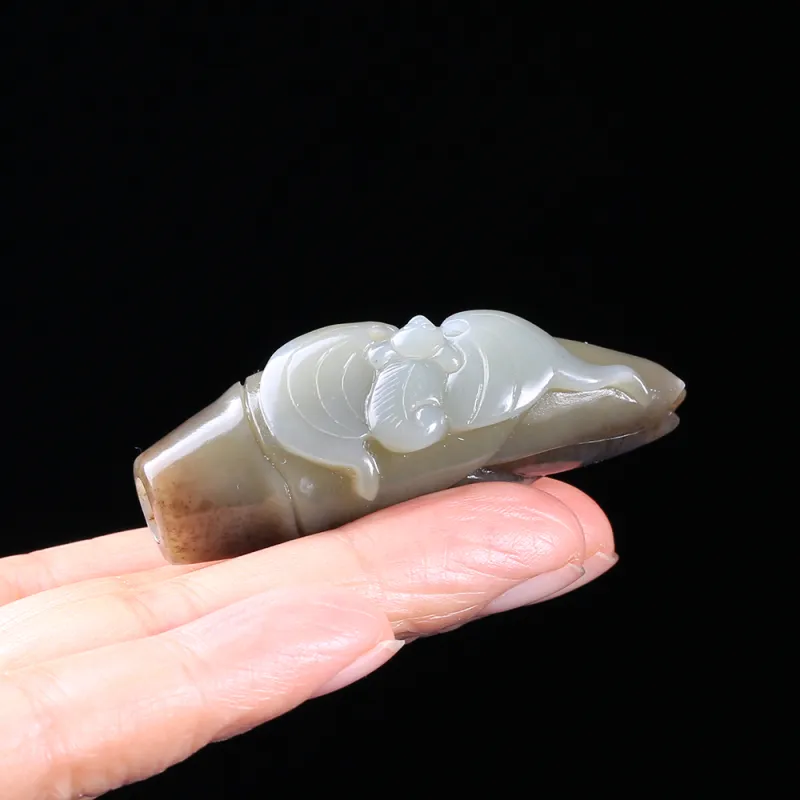 Renyu Jewelry Niche Luxury Rising Blessing Pendant Sugar Jade Unisex-4