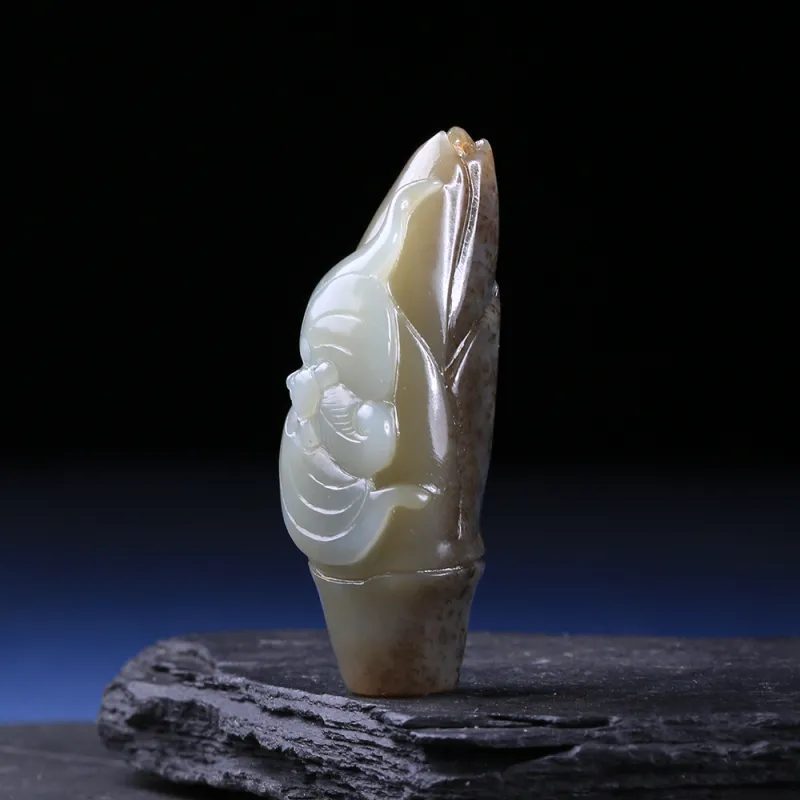 Renyu Jewelry Niche Luxury Rising Blessing Pendant Sugar Jade Unisex-5