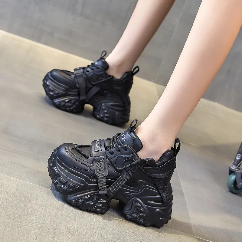 Egger Bird Low Top Chunky Sneakers Women's-6