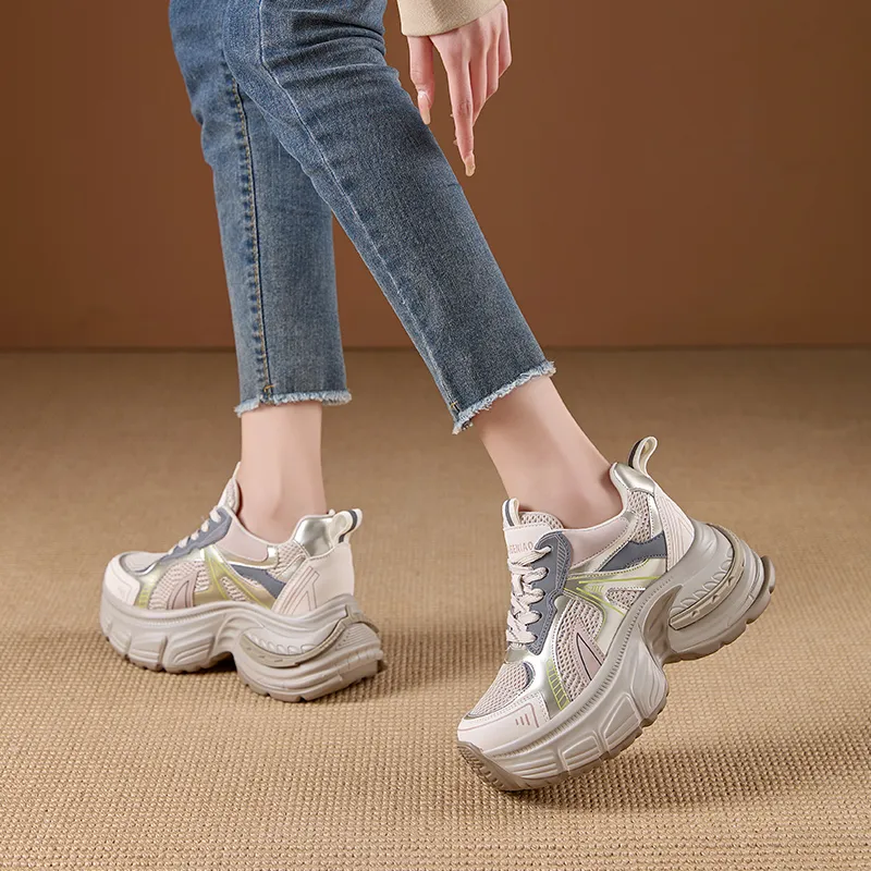 Egger Bird Coverage Low-Top Chunky Sneakers Women's-9