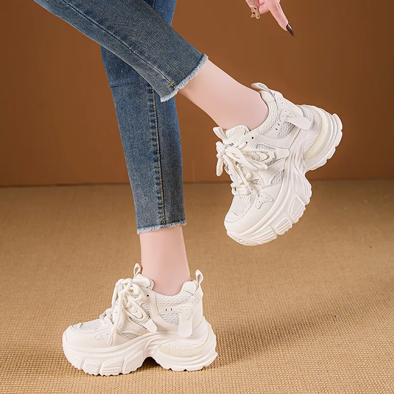 Egger Bird Lightweight Low Top Chunky Sneakers Women's-1