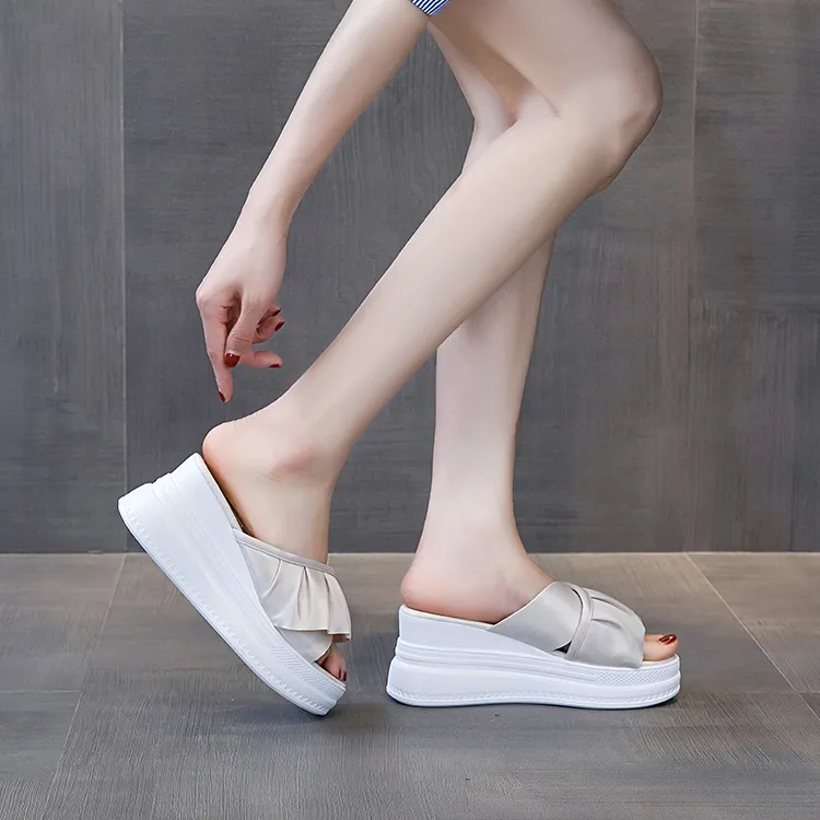 Egger Bird Slide Slippers 8cm Women's-1