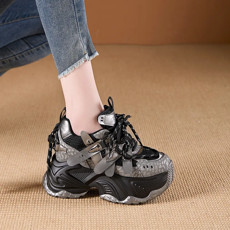 Egger Bird Low Top Chunky Sneakers Women's-10