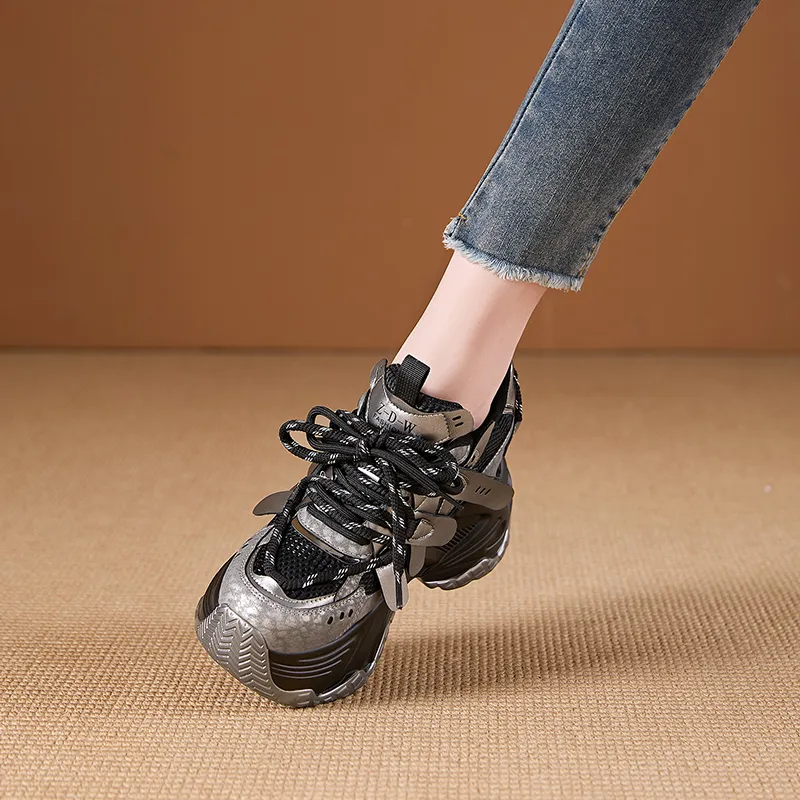 Egger Bird Low Top Chunky Sneakers Women's-9