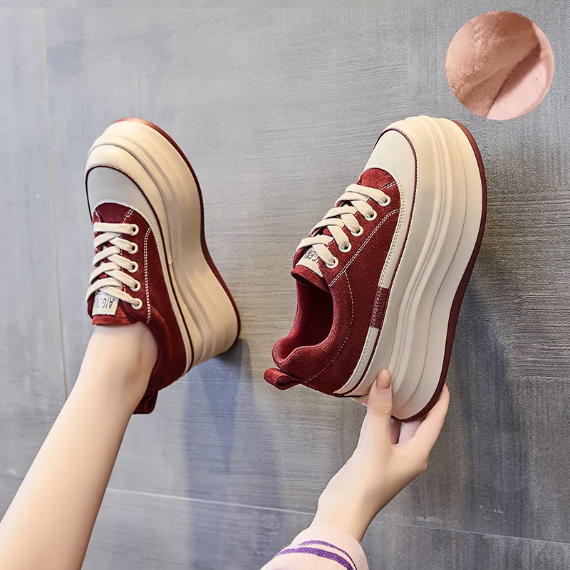 Egger Bird Non slip Lightweight Low Top Skateboard Shoes Women's-12
