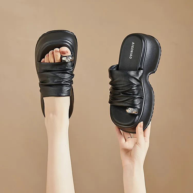 Egger Bird Slide Slippers Women's-7